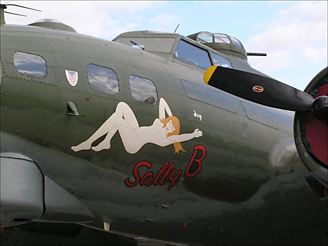 Sally B nose art on a WW2 Boeing B17 Flying Fortress bomber