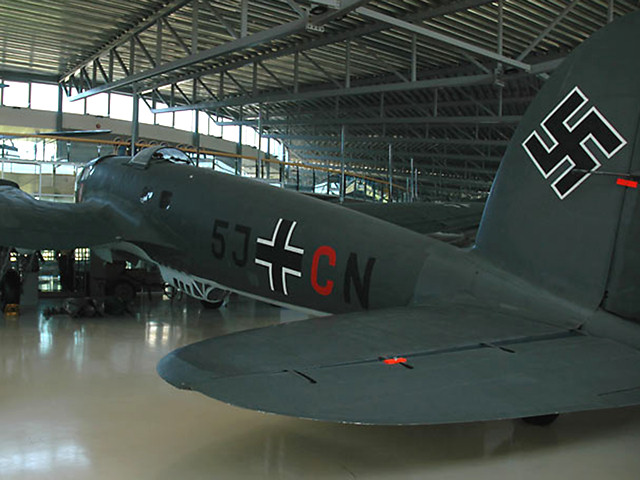 luftwaffe 111 german he heinkel bomber ww2 blitz britain battle medium norway aircraft museum